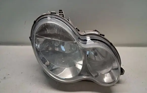 Mercedes-Benz C W203 Headlight/headlamp A2038201459
