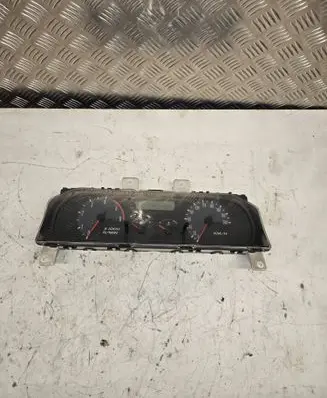 Nissan Terrano Speedometer (instrument cluster) 2X802
