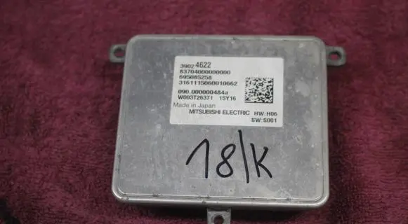 Opel Astra K Xenon control unit/module 39024622 83704000000000 695085258