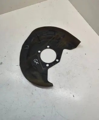 Nissan Qashqai Rear brake disc plate dust cover 
