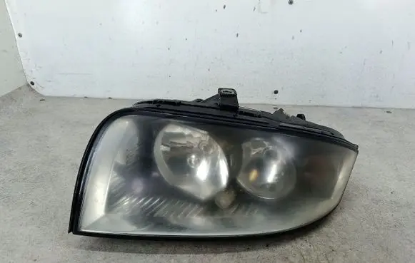 Audi A2 Headlight/headlamp 8Z0941003K