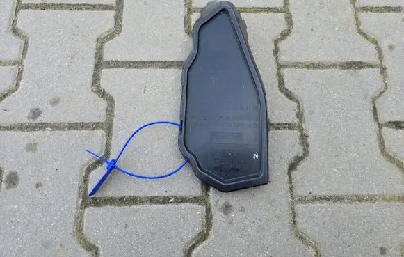 BMW 2 F44 Front fog light trim/grill 8075493