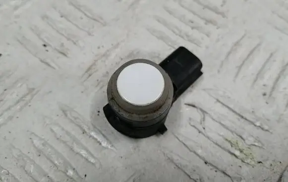Ford Fiesta Parking PDC sensor HU5T15K859AAW 308232 0506180936