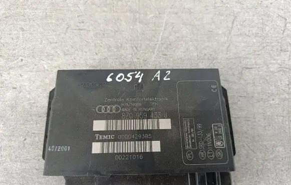 Audi A2 Comfort/convenience module 8Z0959433J