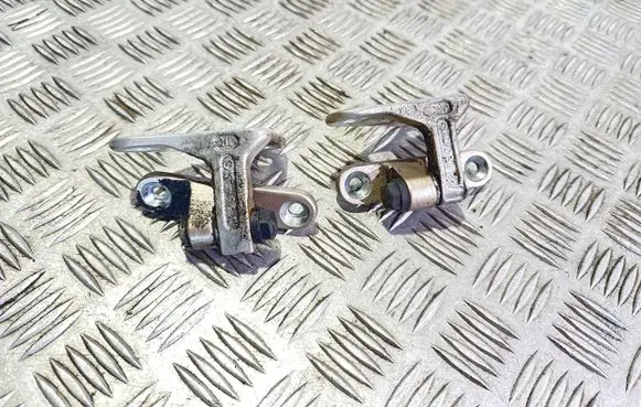 Front door hinge set