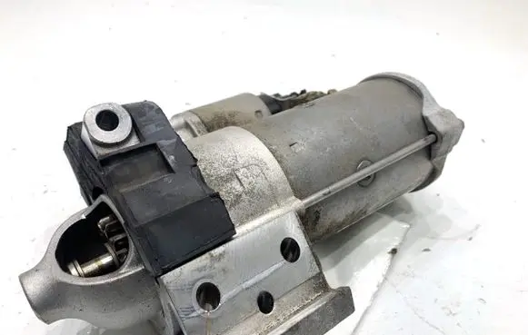 BMW 5 G30 G31 G38 Starter motor RSW22A12