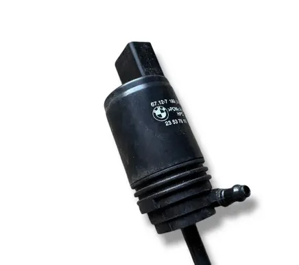 BMW 1 E81 E87 Windscreen/windshield washer pump 7199567 23537610