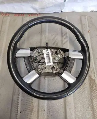 Ford C-MAX I Steering wheel 3M513600C