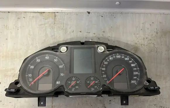Volkswagen PASSAT B6 Speedometer (instrument cluster) 3C0920871D