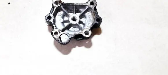 Mitsubishi Carisma Engine mounting bracket 7700100523
