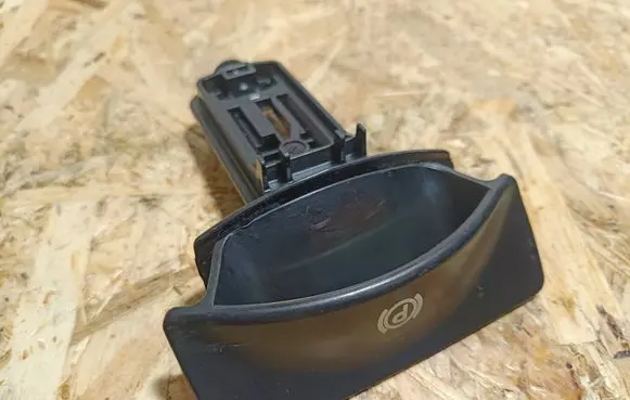 Mercedes-Benz ML W164 Hand brake release handle A2514200077 18111547 18114