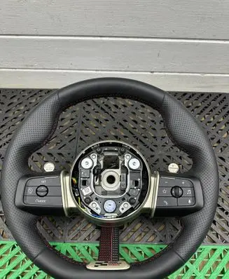 Mini Countryman U25 Steering wheel