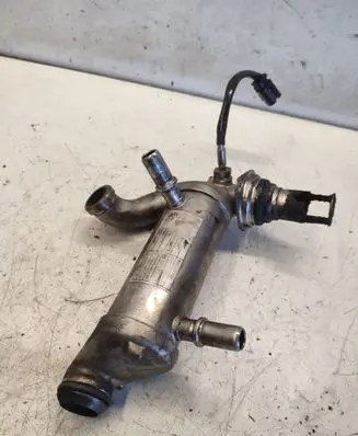 BMW X5 E70 EGR valve cooler 8507384