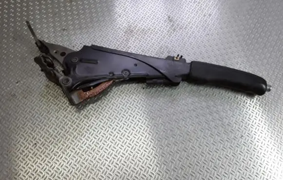 Audi A6 Allroad C5 Handbrake/parking brake lever assembly