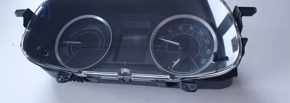 Toyota Auris E180 Speedometer (instrument cluster)