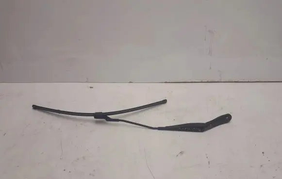 Ford Mondeo MK IV Front wiper blade arm 7S7117526AD