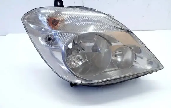 Mercedes-Benz Sprinter W906 Headlight/headlamp 24738200