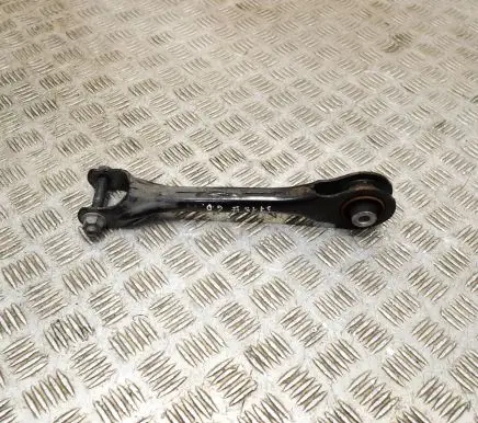 Tesla Model 3 Rear upper control arm/wishbone 104442700C