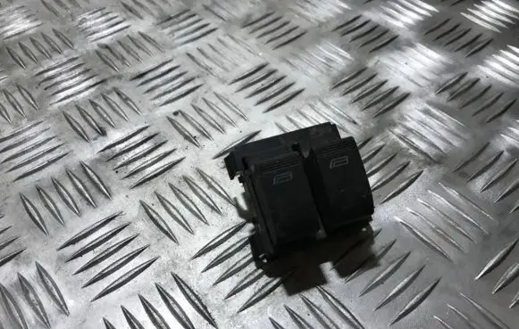 Audi A3 S3 8L Electric window control switch 8L0959851 501667