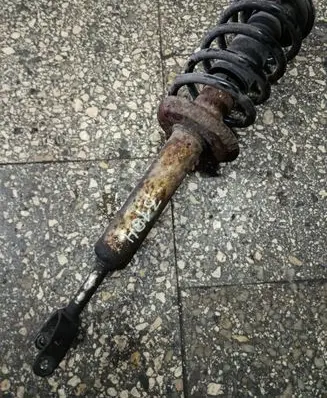 Volkswagen PASSAT B5.5 Front shock absorber/damper