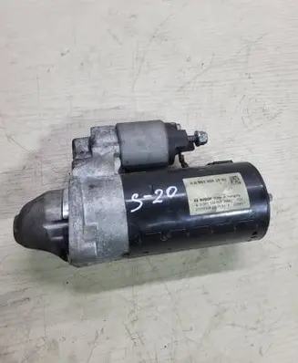 Mercedes-Benz E W212 Starter motor A6519062800 20130305 0001139065