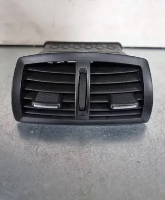 Opel Insignia A Rear air vent grill 20959928