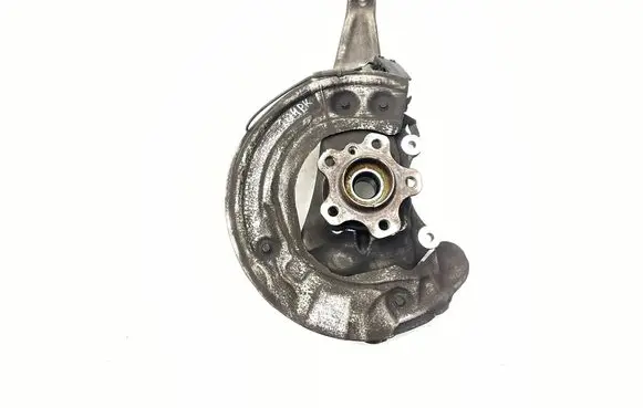 BMW 5 G30 G31 G38 Front wheel hub spindle knuckle 6861797