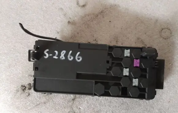 Mercedes-Benz E W211 Fuse module A2115452301 2115452301
