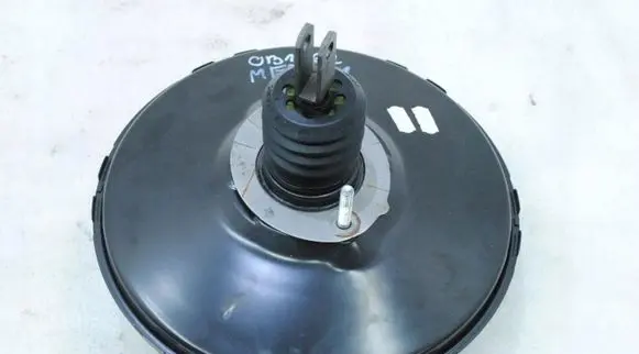 Opel Meriva B Brake booster 13257625