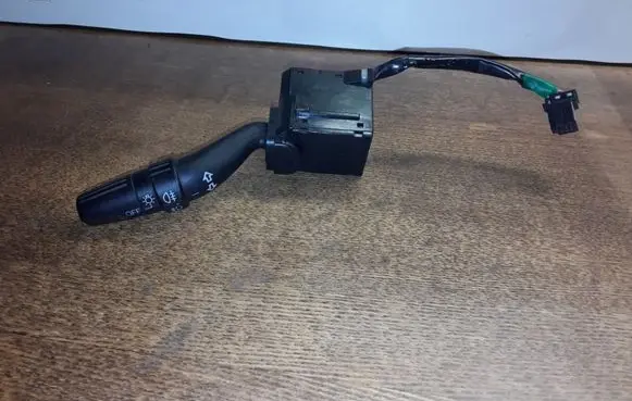 Honda Accord Indicator stalk M22658