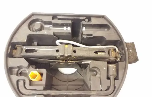Peugeot 307 Lift Jack 