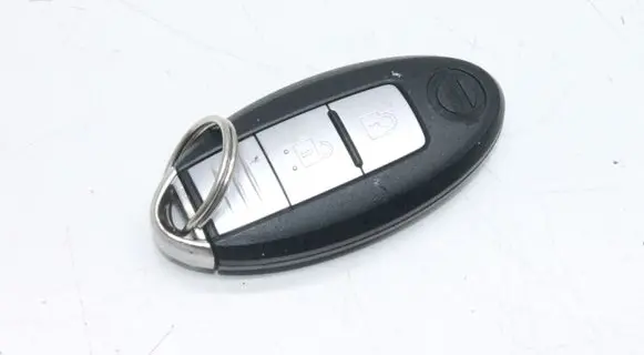 Nissan Juke I F15 Ignition key/card 