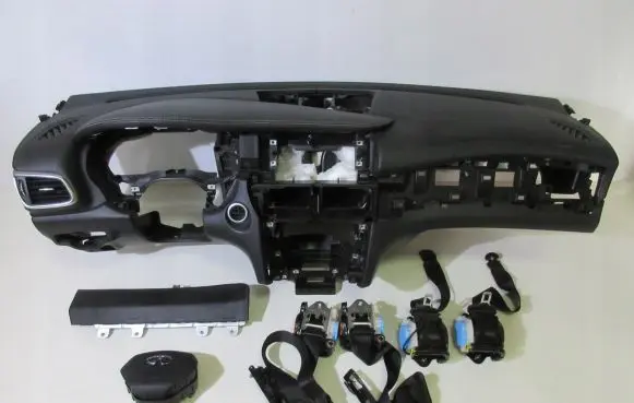 Infiniti Q30 Airbag set with panel 