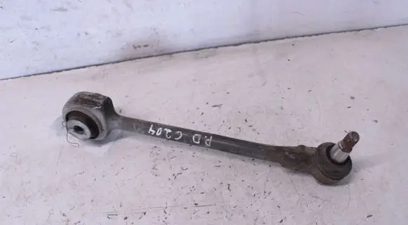 Mercedes-Benz C AMG W204 Front lower control arm/wishbone 20424
