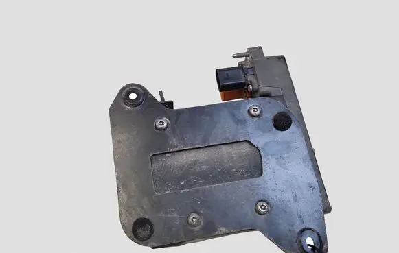 Volkswagen e-Golf Electric engine pre-heating system (optional) 12E963231F 5QE819013AB 710300380700