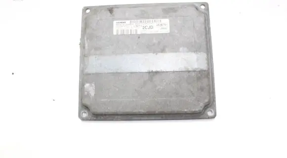 Ford Fiesta Engine control unit/module 6S6112A650FD S120977315D