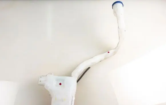 Citroen C4 Cactus Windshield washer fluid reservoir/tank 9801973680