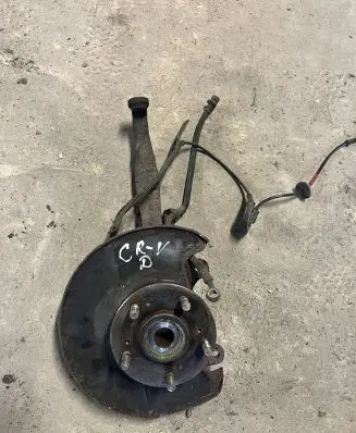 Honda CR-V Front wheel hub spindle knuckle
