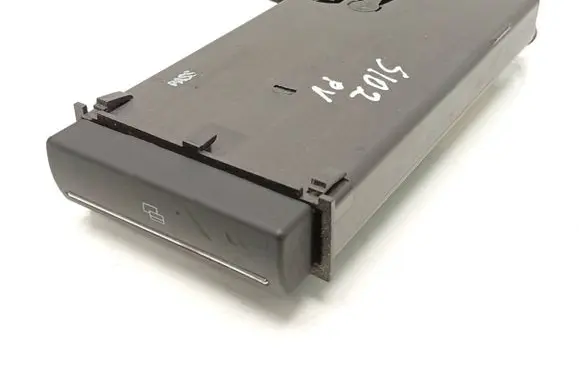Audi A3 S3 8P Dashboard storage box/compartment 8P0941561