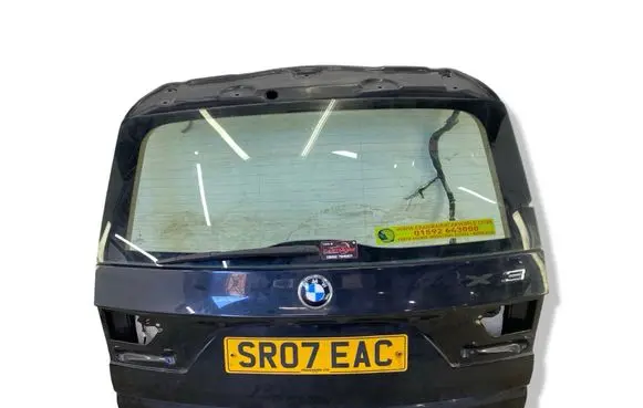 BMW X3 E83 Tailgate/trunk/boot lid 