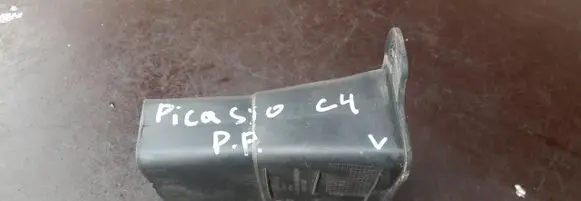 Citroen C4 Grand Picasso Front bumper shock/impact absorber 9676575780