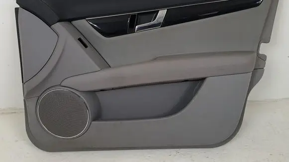 Mercedes-Benz C W204 Front door card panel trim A2045402210