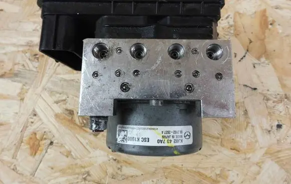 Mazda CX-5 ABS Pump KJ02437A0