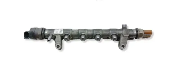 Volkswagen PASSAT B7 Fuel main line pipe 03L089N