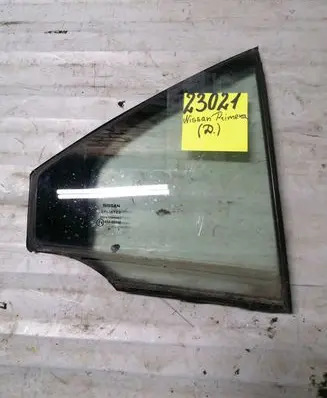 Nissan Primera Rear vent window glass E643R00048