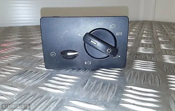 Light switch