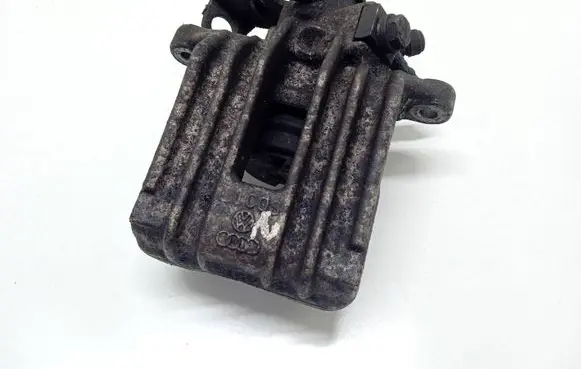 Skoda Fabia Mk2 (5J) Rear brake caliper