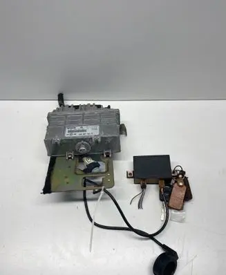 Volkswagen Golf III Engine ECU kit and lock set 1H0907311P 1H0953257 1H0953254E