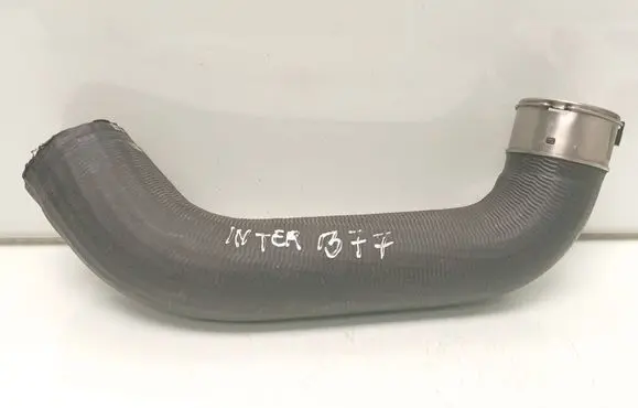 Volvo V40 Intercooler hose/pipe 3136746