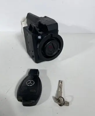 Mercedes-Benz Vito Viano W639 Ignition lock A6399007100 0020517741806132 330023110
